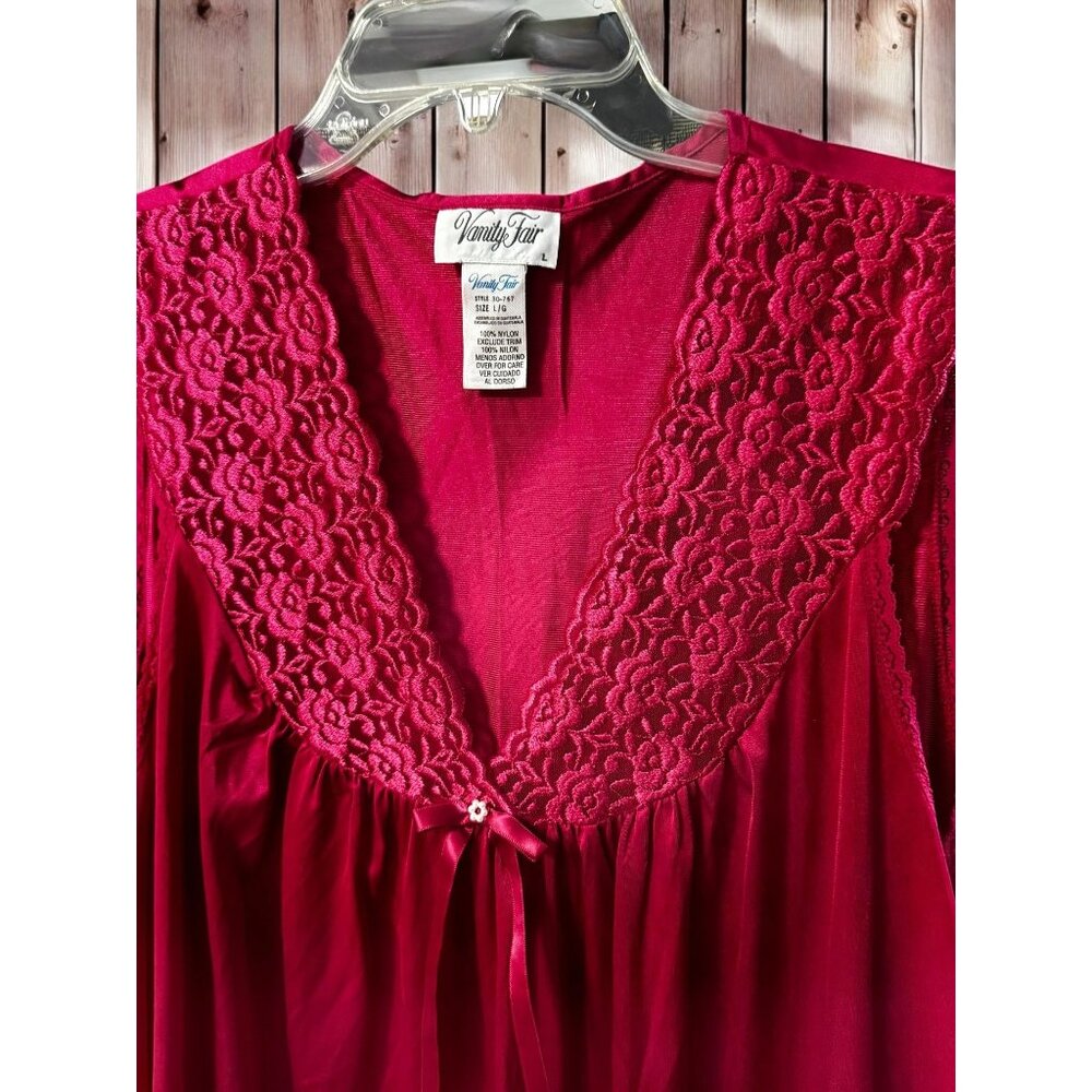 Vanity Fair Women' Nylon Sleeveless Nightgown Lacy V-Neck Red - Picture 5 of 6